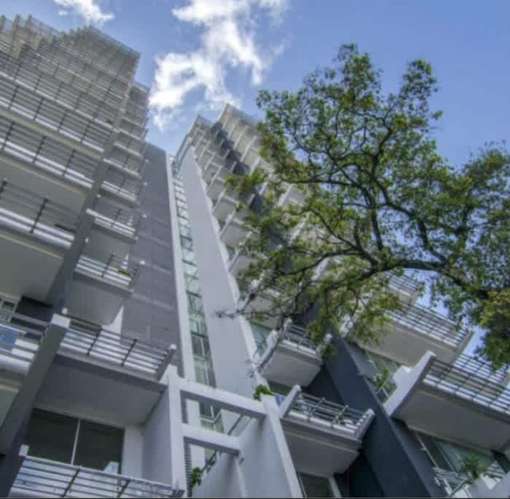Apartamento en renta amueblado en zona 10 - Imagen 8