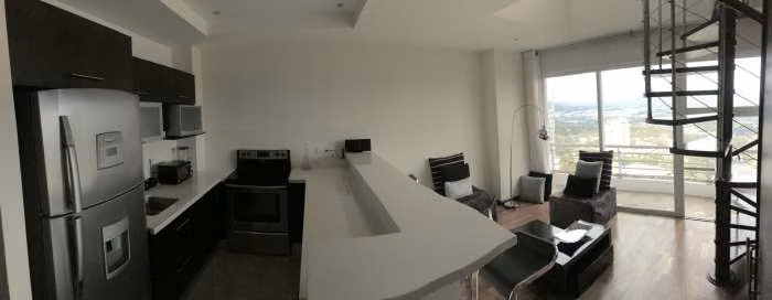 VENDO Apartamento amueblado cercano Zona 15