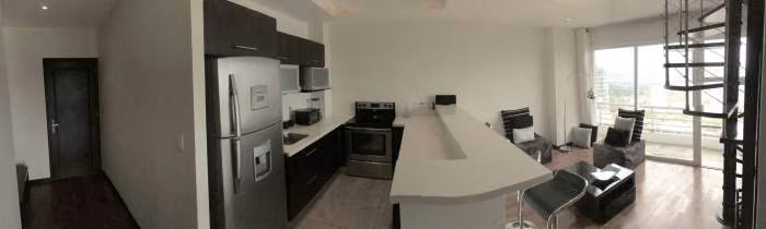 VENDO Apartamento amueblado cercano Zona 15