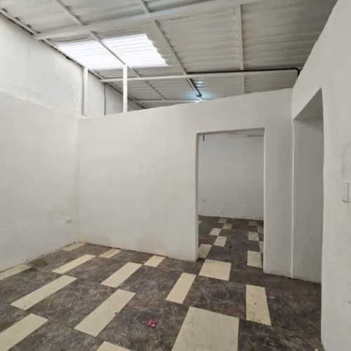 Casa en Venta Zona 11 Carabanchel Ideal para Inversión - Imagen 14