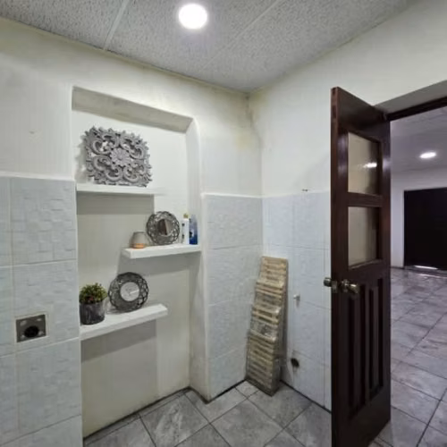 Casa en Venta Zona 11 Carabanchel Ideal para Inversión - Imagen 7