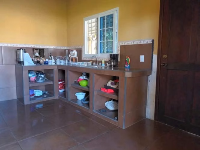 Casa de Un Nivel en Venta en Morales Izabal