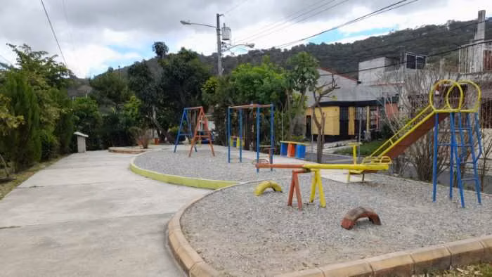 Casa en Venta Planos de Llano Largo Zona 18 Guatemala - Imagen 18