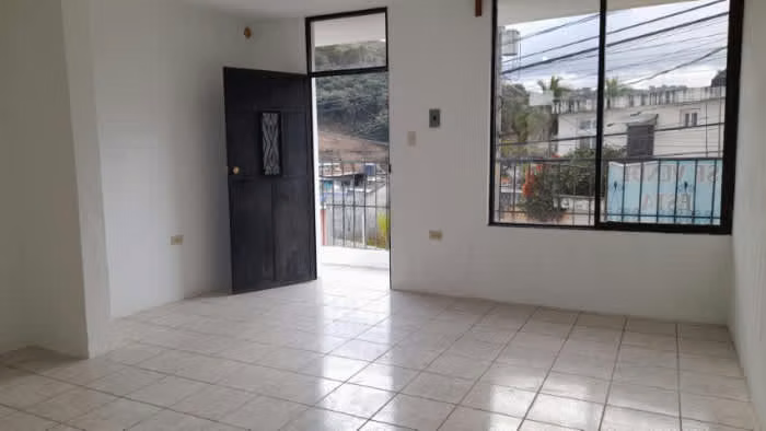 Casa en Venta Planos de Llano Largo Zona 18 Guatemala - Imagen 4