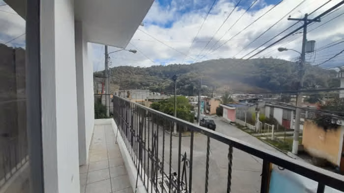 Casa en Venta Planos de Llano Largo Zona 18 Guatemala - Imagen 14