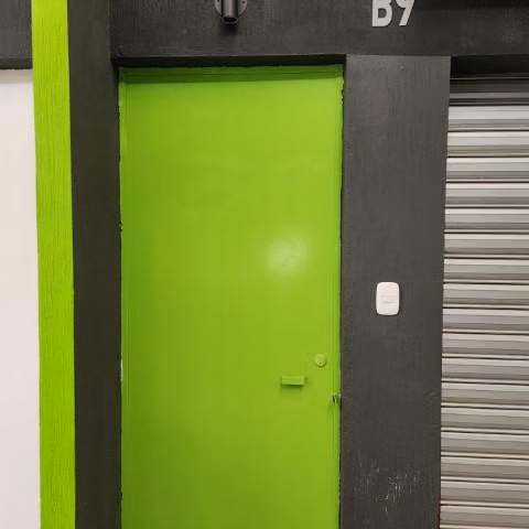 Oficina, Apartamento o Bodeguita en Renta con Seguridad