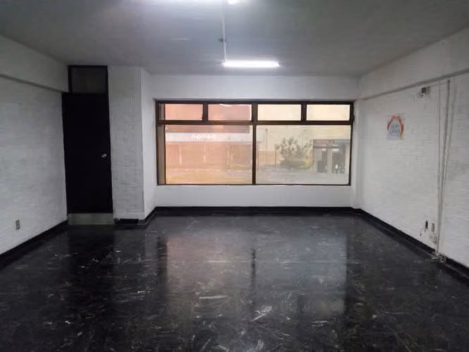 Oficina en Renta Zona 10 Edificio Rodriguez