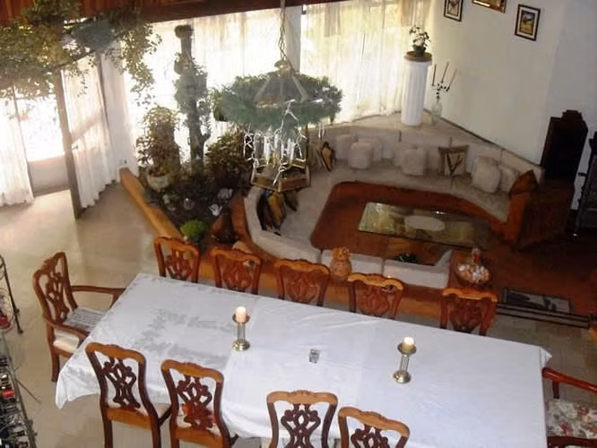 HERMOSA CASA EN EL ENCINAL ZONA 7  MIXCO