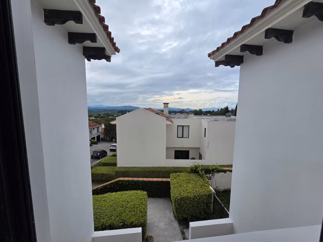 VENTA DE CASA EN CONDOMINIO LAZOS DE FRAIJANES | Km.20 CAES - Imagen 3