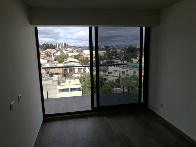 Venta de apartamento en Edificio Aralia | Zona 11 - Imagen 2