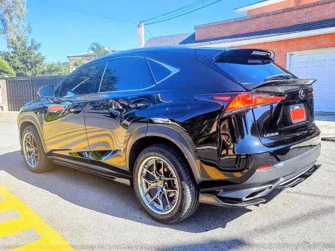 2019 LEXUS NX300 F SPORT 2.0L 4CIL TURBO 243CV RECORD D AGENCIA - Imagen 4