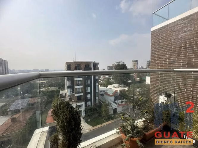 Vendo Apartamento en Zona 15 - Imagen 9