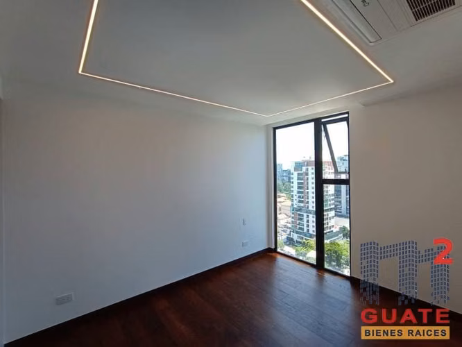 Vendo Apartamento en Zona 10 - Imagen 2