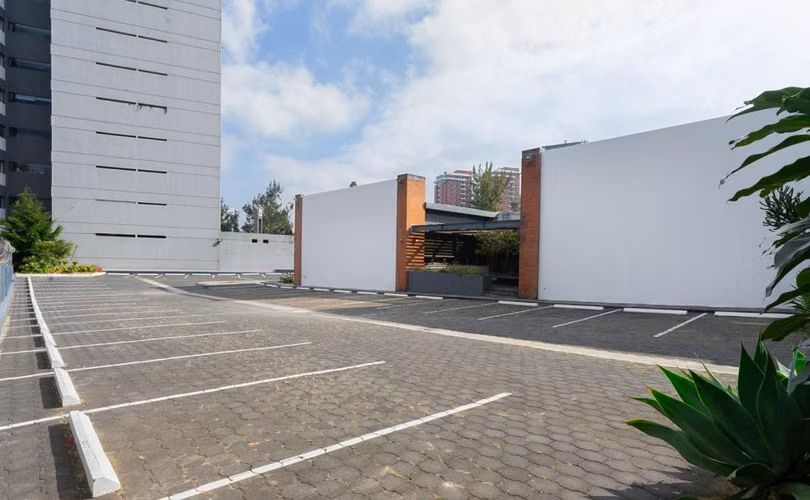 Venta de contrato de arrendamiento en propiedad en Zona 15 | Excelente inversión