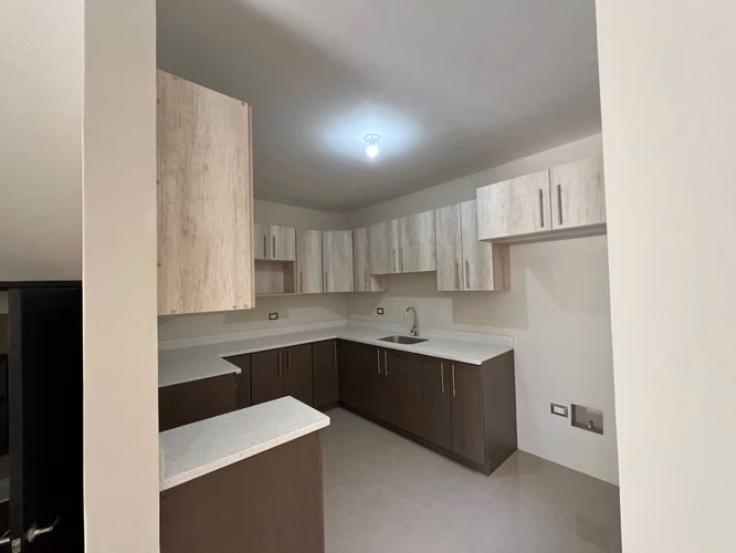 Venta de casas nuevas en Hacienda Real Zona 16 | Diferentes modelos y tamaños - Imagen 4