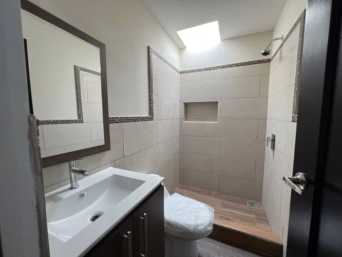 Venta de casas nuevas en Hacienda Real Zona 16 | Diferentes modelos y tamaños - Imagen 13