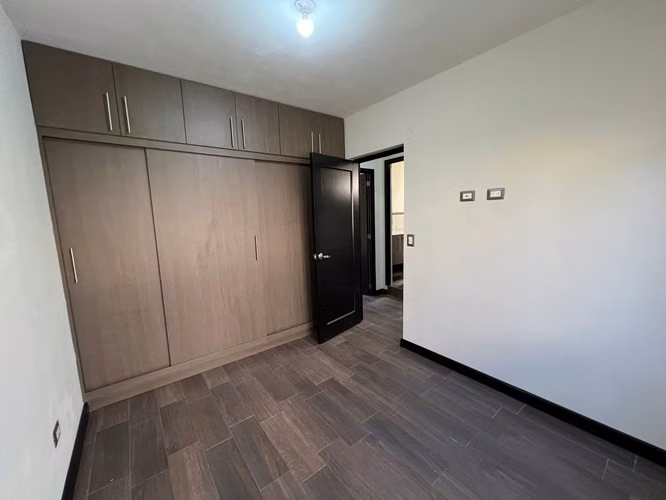 Venta de casas nuevas en Hacienda Real Zona 16 | Diferentes modelos y tamaños - Imagen 10