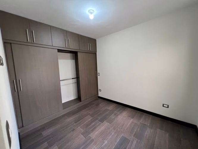 Venta de casas nuevas en Hacienda Real Zona 16 | Diferentes modelos y tamaños - Imagen 8