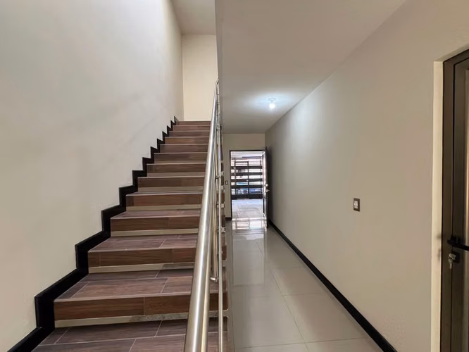 Casas nuevas en Hacienda Real | Zona 16 diferentes modelos y tamaños - Imagen 4