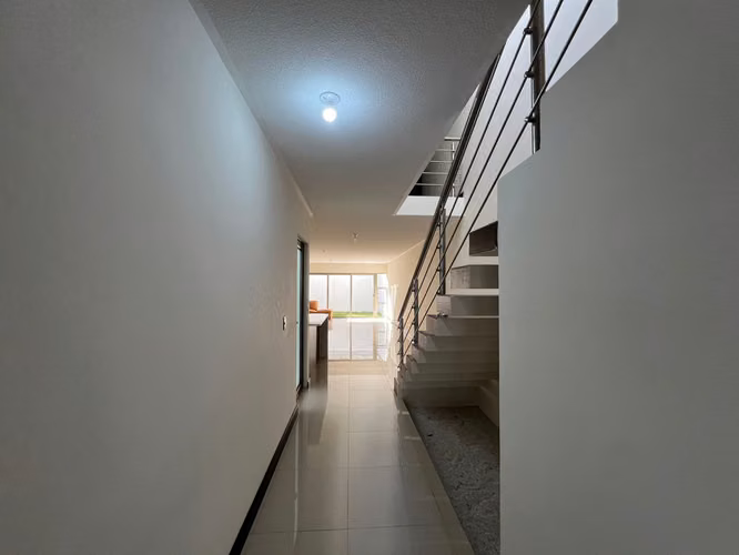 Casas nuevas en Hacienda Real | Zona 16 diferentes modelos y tamaños - Imagen 3