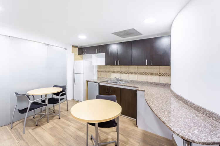 Espacio de oficina en renta para 3 personas en GUATEMALA, Guatemala City - Europlaza - Imagen 8