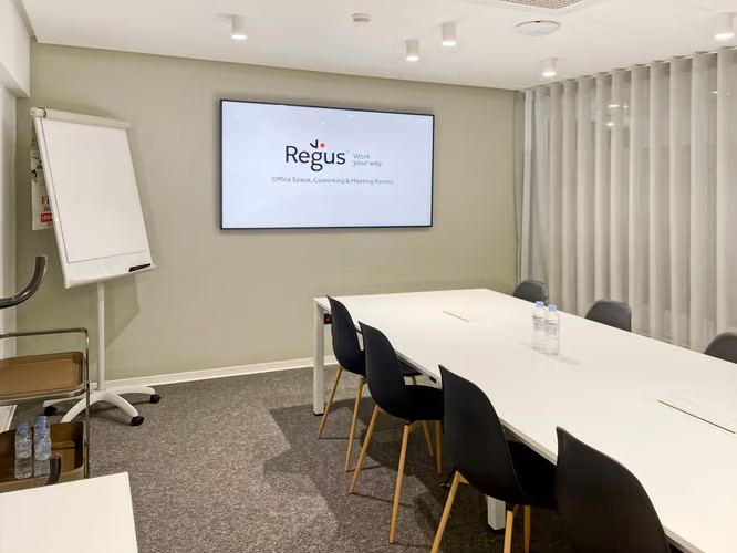 Uso de oficina privada bajo demanda en Regus GUATEMALA, Guatemala City, Cayala - Imagen 4