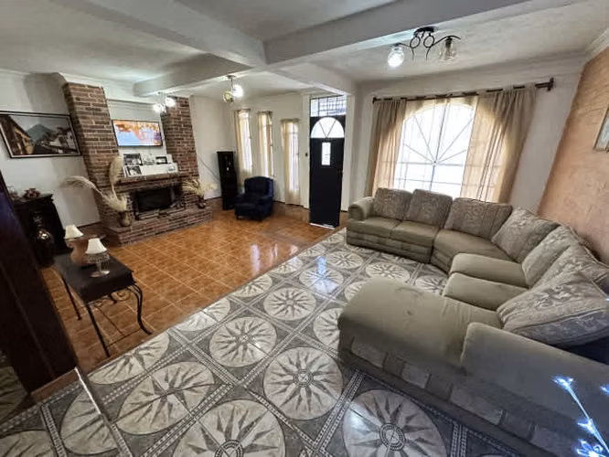 CASA EN VENTA EN KM 11.5 CARRETERA A SAN PEDRO AYAMPUC - Imagen 3