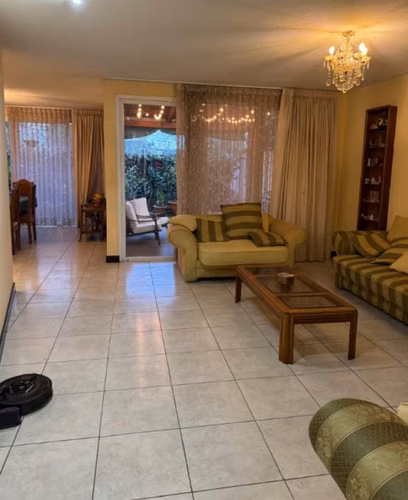 Casa en Venta en San Isidro zona 16