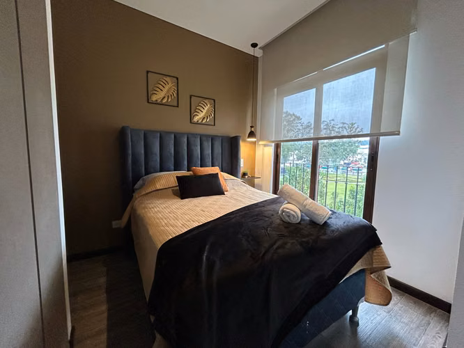 Renta de moderno apartamento amueblado en Lirios de Cayalá - Imagen 6