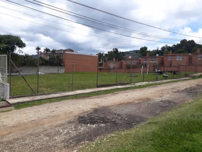 Terreno en Venta-Calle Olmeca - Imagen 2