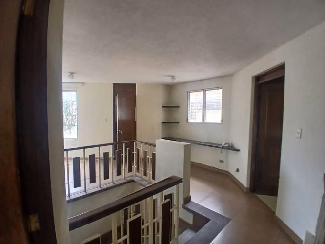 Casa en Venta Vista Hermosa zona 15 tipo Townhouse. - Imagen 11