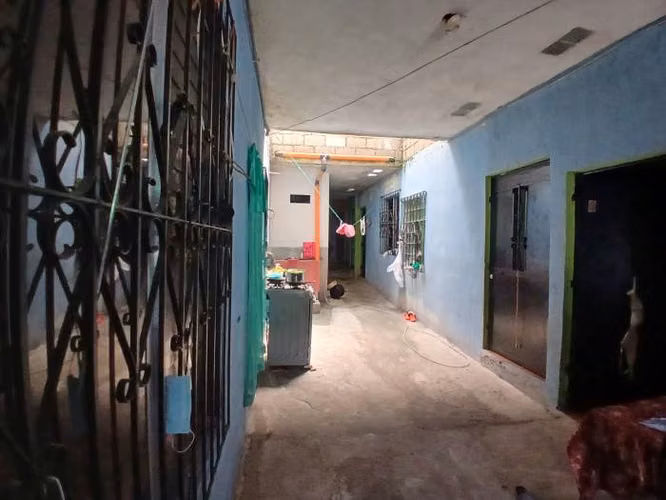 Vendo casa Grande en zona 21 colonia Loma Blanca - Imagen 4