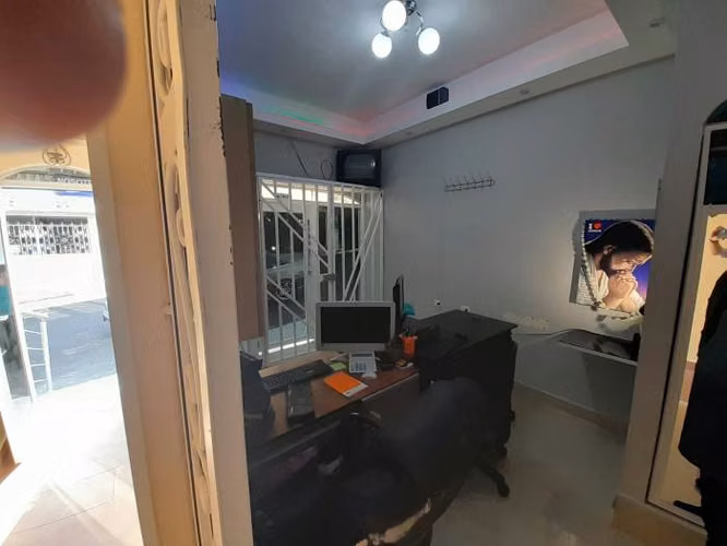 Casa Grande en venta adentro de garita en Prados de V.H