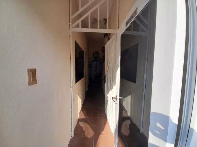 Casa Grande en venta adentro de garita en Prados de V.H