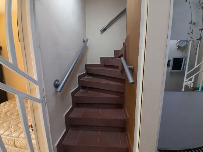 Casa Grande en venta adentro de garita en Prados de V.H