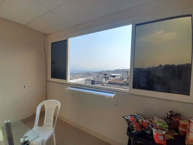 Casa Grande en venta adentro de garita en Prados de V.H