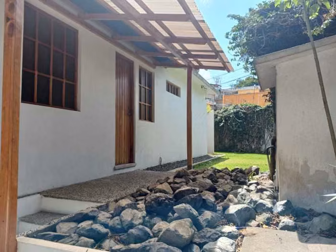 Vendo Linda Casa con terreno en Fraijanes - Imagen 20