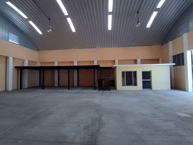 Bodega en Alquiler en el centro de Zacapa