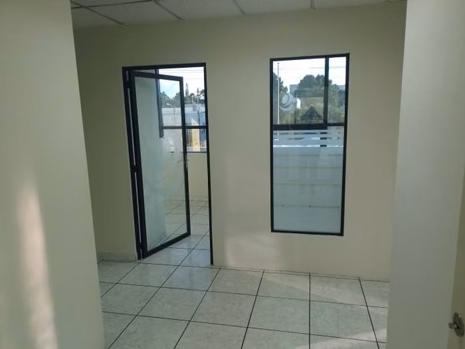 Oficina en Renta en  zona 9 de la Ciudad.