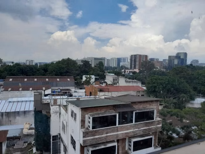 Oficina en Alquiler en zona 13 - Imagen 15