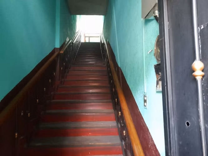 Oficina en Renta sobre 12 calle zona 9