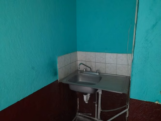 Oficina en Renta sobre 12 calle zona 9