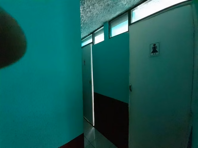 Oficina en Renta sobre 12 calle zona 9