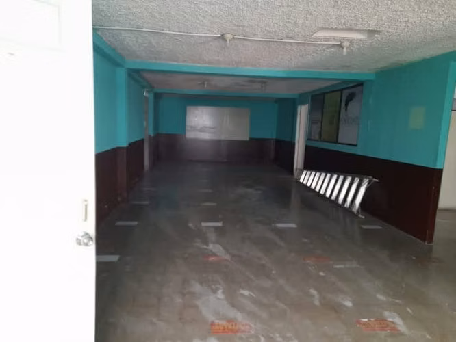 Oficina en Renta sobre 12 calle zona 9