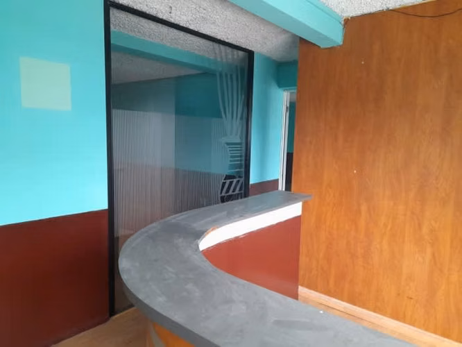 Oficina en Renta sobre 12 calle zona 9