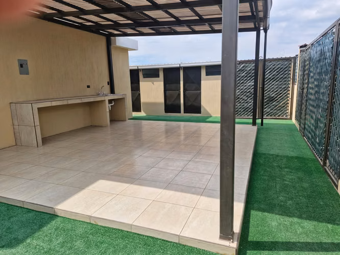Excelente ubicación Apartamentos NUEVOS en Zona 5 Santa Ana