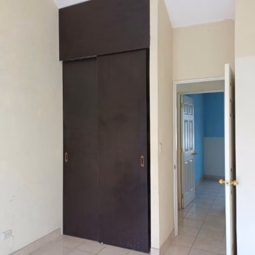Casa en Venta Los Sauces, San José Pinula, Guatemala - Imagen 11