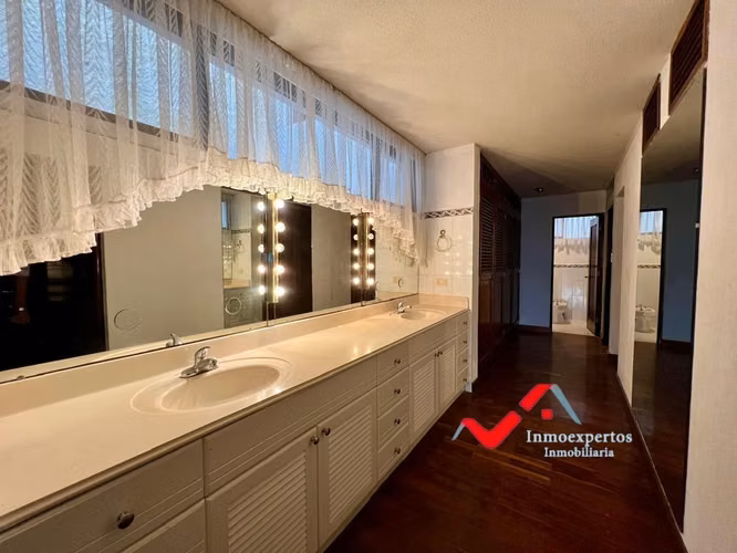 Casa de Lujo en Venta en Montebello II, Km 10 Carretera a El Salvador - Imagen 19