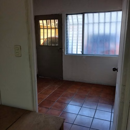 Oficina en Alquiler en Zona 10 - Imagen 6