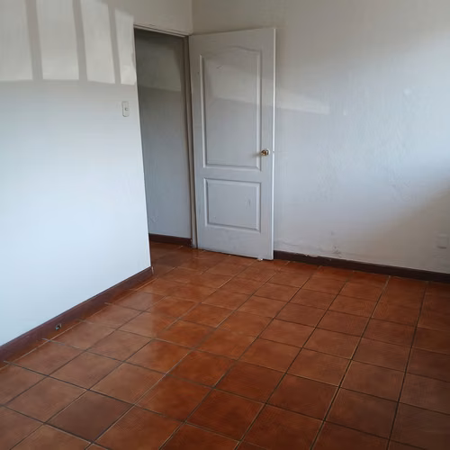 Oficina en Alquiler en Zona 10 - Imagen 3